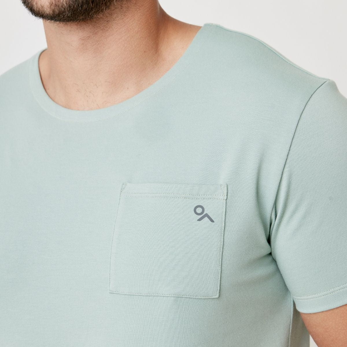 T-SHIRT POCKET FIT