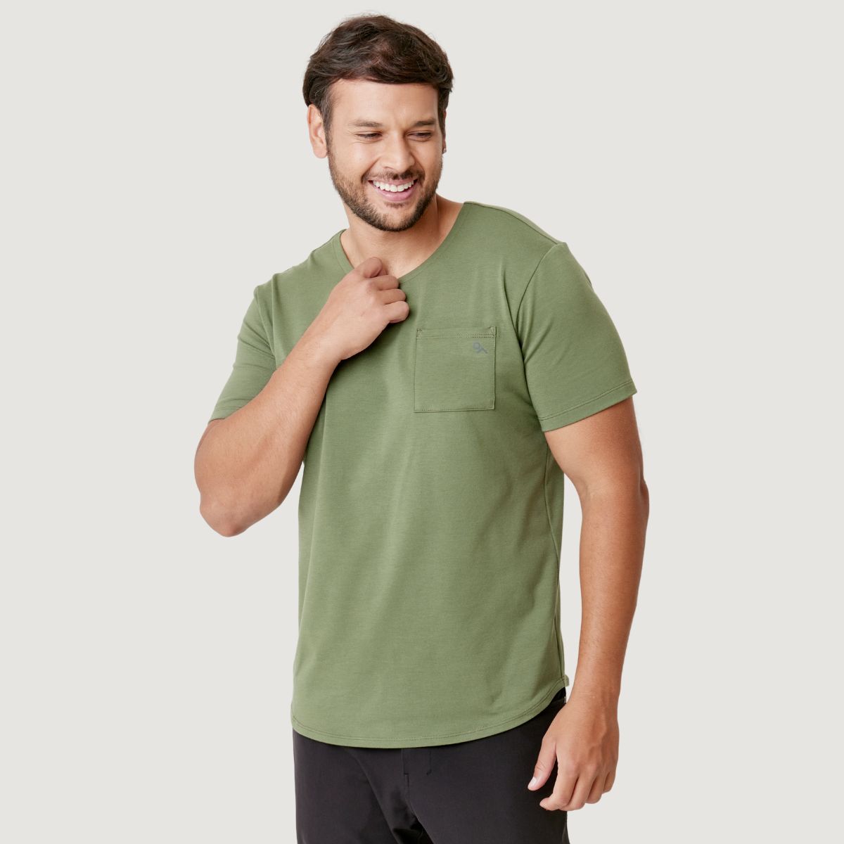 T-SHIRT POCKET FIT