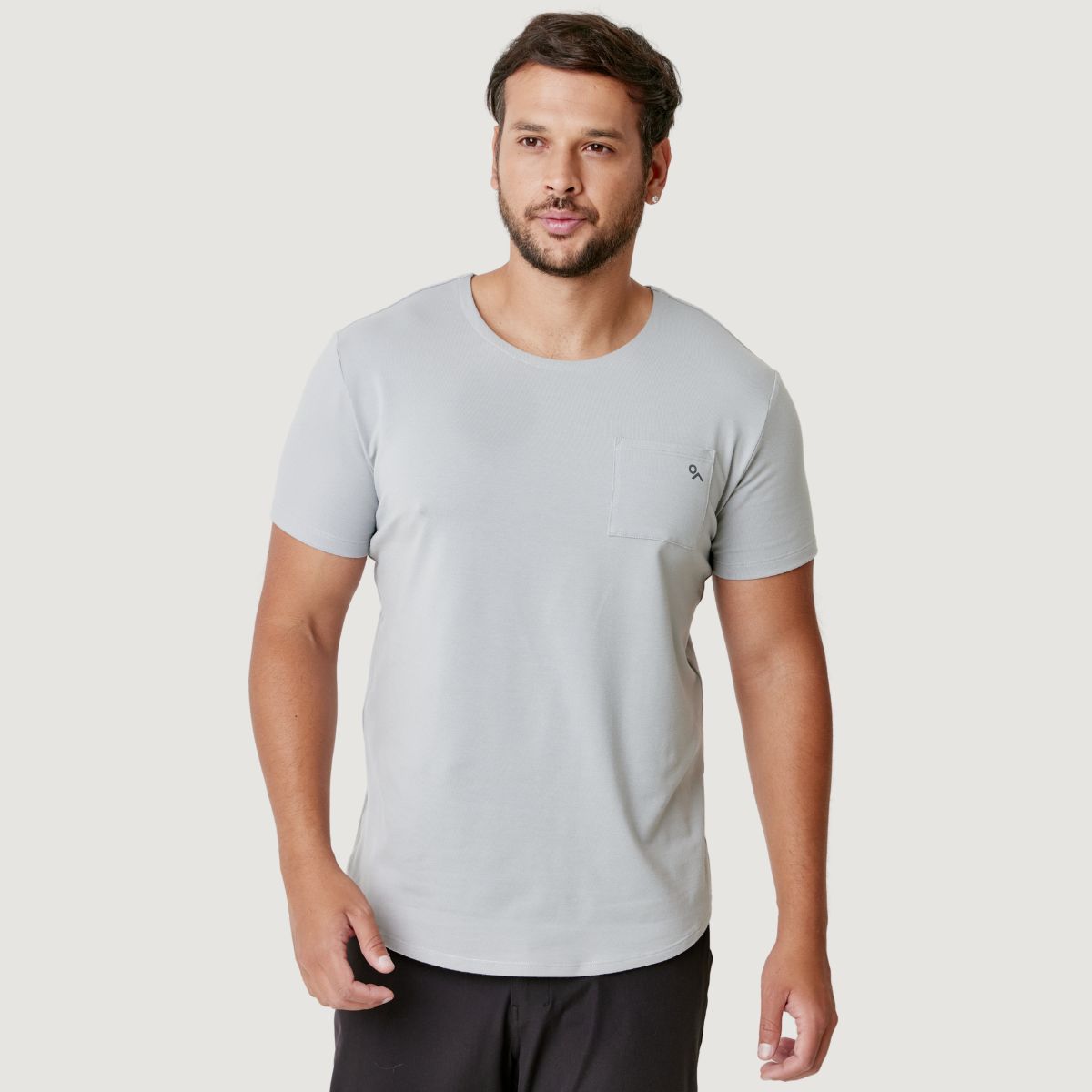 T-SHIRT POCKET FIT