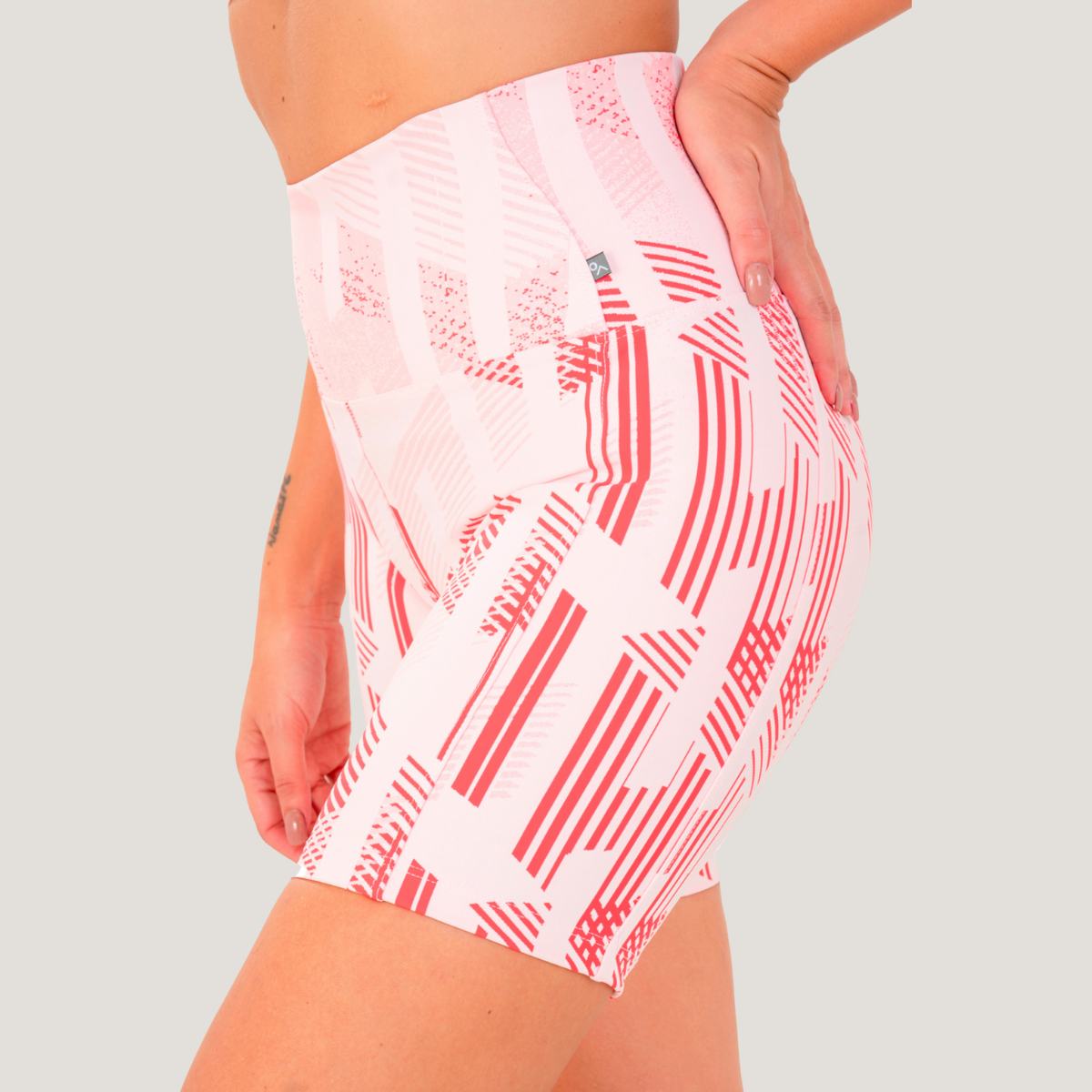 SHORT WONDERFUL FRESHNESS