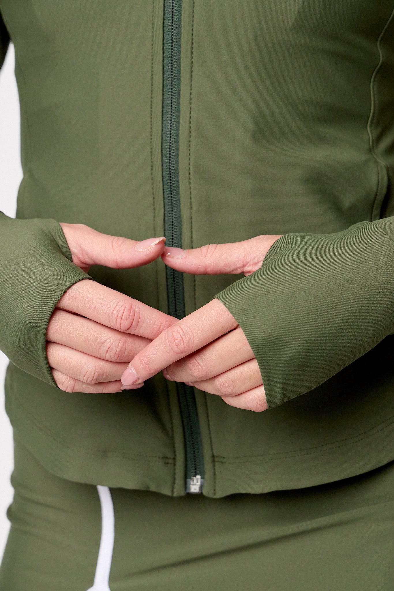 JACKET PERFORMANCE